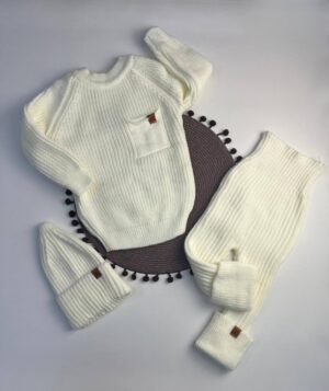 photo_5327992607155621898_y